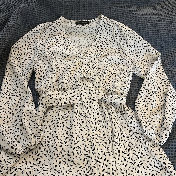 Dynamite Mini Dress - Picture 3 of 4